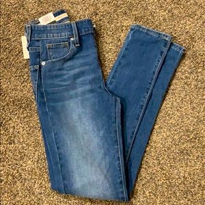 Levi’s 721 high rise skinny jeans